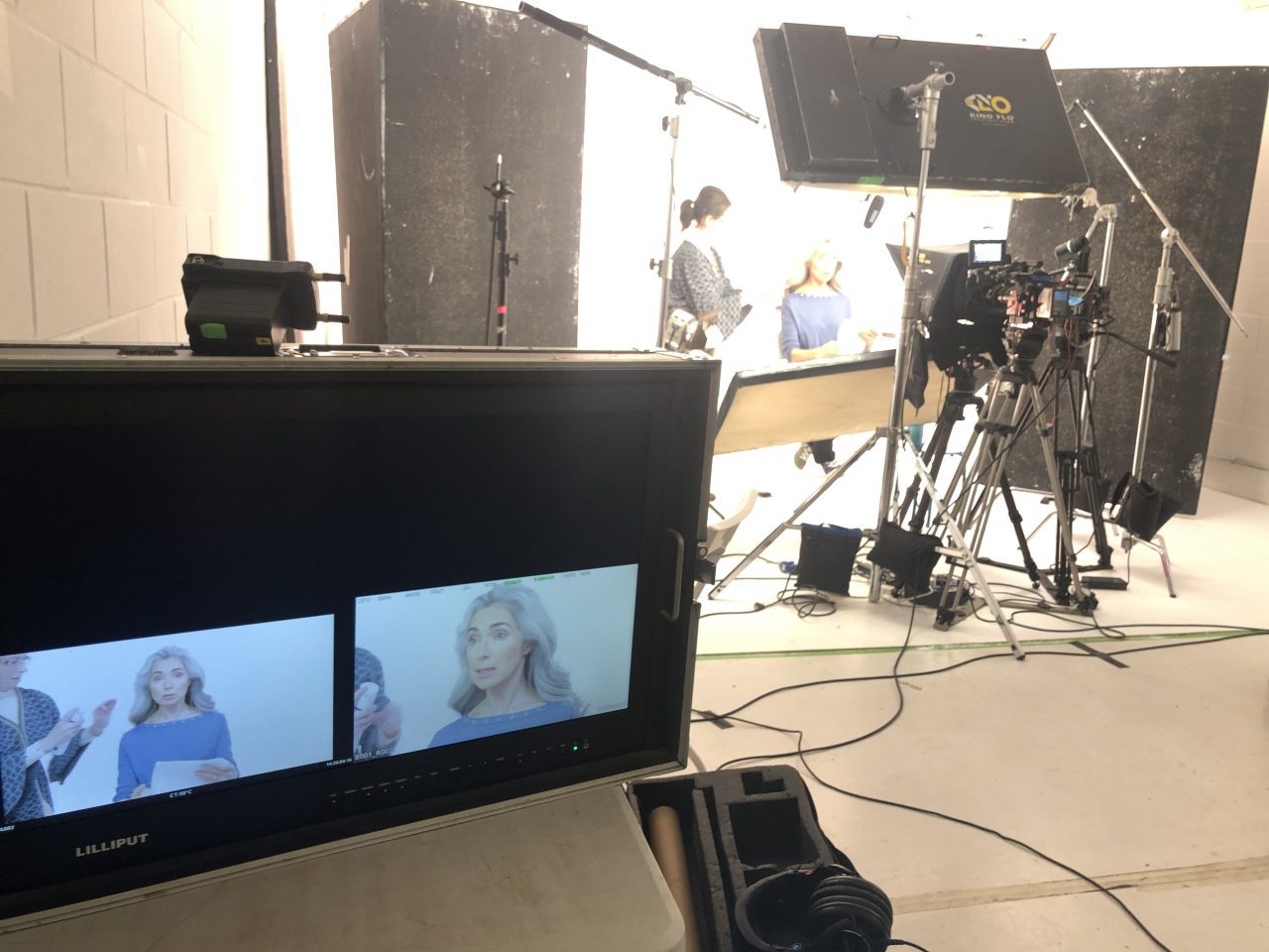 Teleprompter Autocue Operator with equipment Videoed